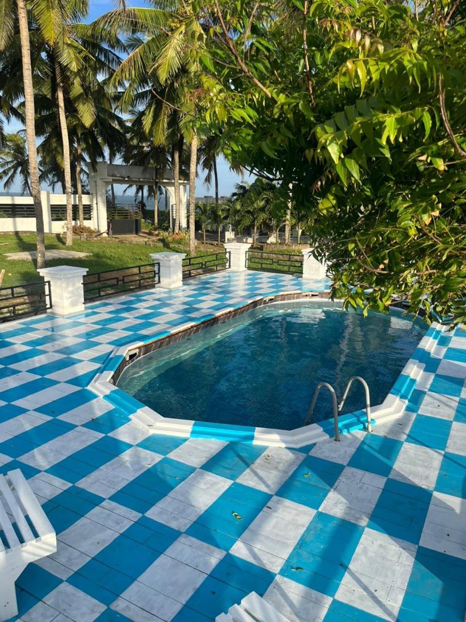 Ceylonta Beach Resort And Spa Hambantota Exterior foto